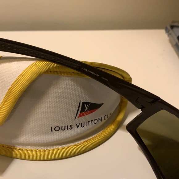 Authentic Louis Vuitton Cup Lunette Sunglasses - Picture 3 of 6